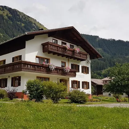 Haus Christof Apartmán *