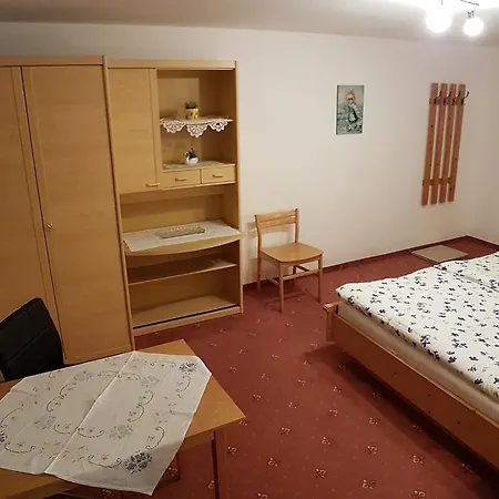 Haus Christof הולצגאו